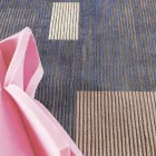 Handgefertigter modularer farbiger Viskoseteppich, gewebt in Indien – Gilberto Viadurini