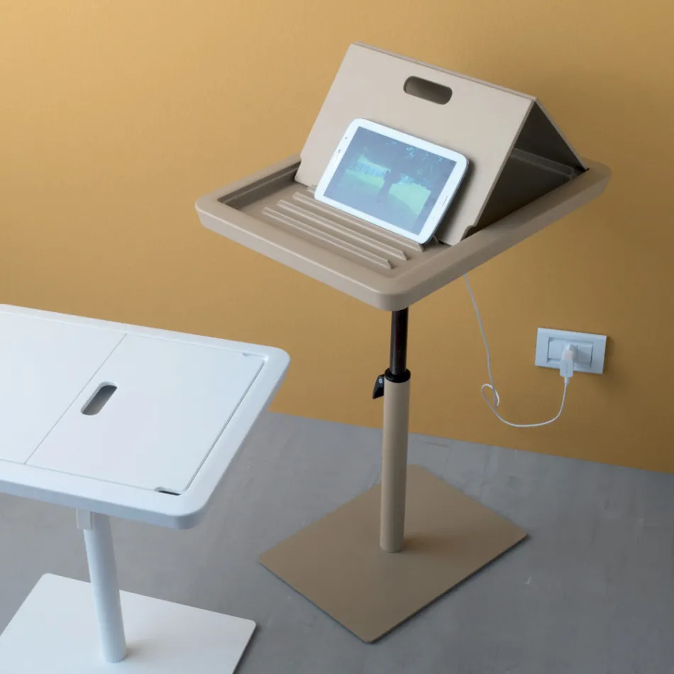 Sofa-Beistelltisch Metall und PVC höhenverstellbar für Tablet - Tekniko Viadurini