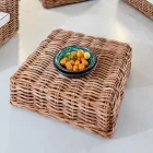 Garten-Couchtisch-Hocker aus natürlichem Rattan mit Kissen inklusive - Keira Viadurini