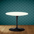 Eero Saarinen Tulip Couchtisch H 41 in Moonè Keramik, hergestellt in Italien - Scharlachrot