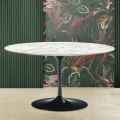 Tulip Saarinen H 41 Ovaler Couchtisch aus Carrara-Marmor, hergestellt in Italien – Scarlet