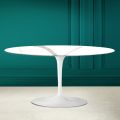 Tulip Saarinen Ovaler Couchtisch H 41 in Calacatta Michelangelo Made in Italy – Scharlachrot