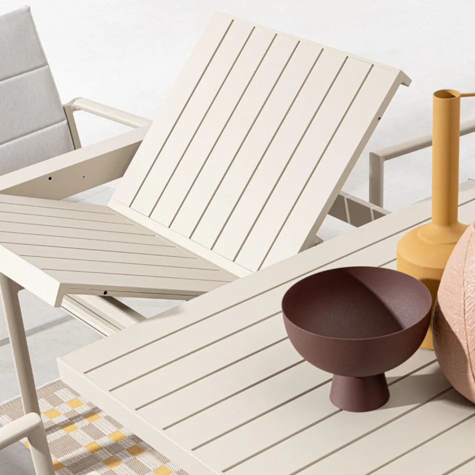 Ausziehbarer Tisch auf 240 cm aus pulverbeschichtetem Aluminium – lackiert Viadurini