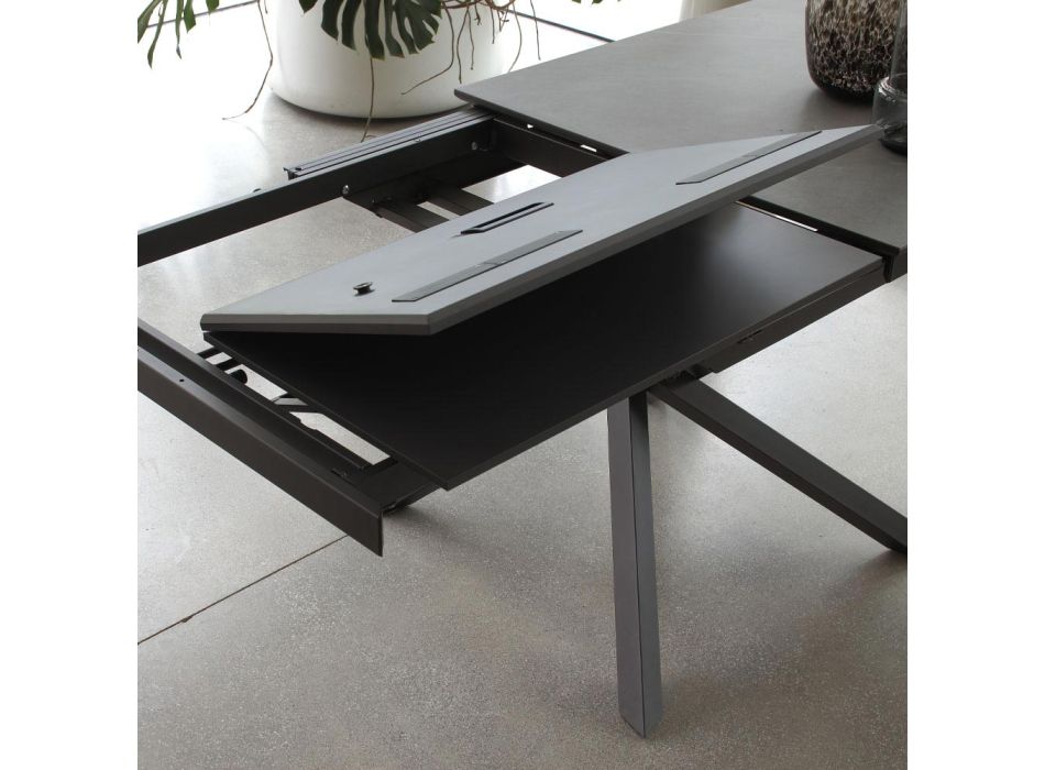 Ausziehbarer Esstisch mit Metallstruktur, hergestellt in Italien – elastisch Viadurini