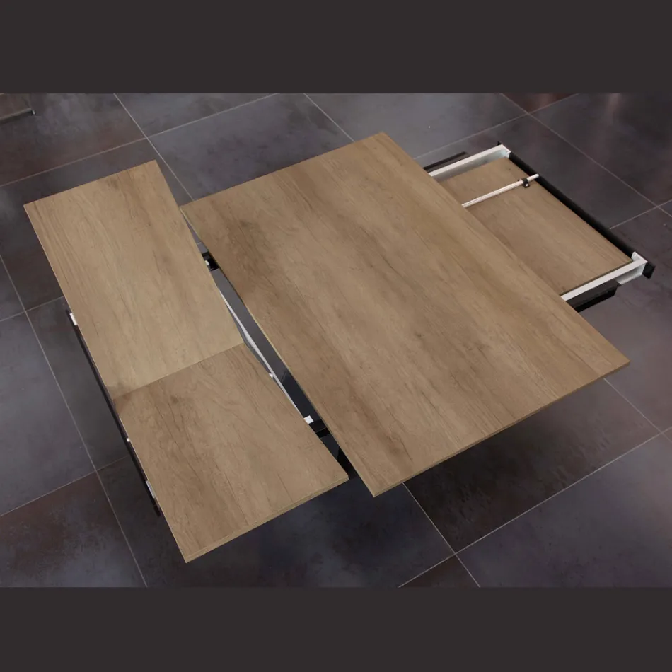 Ausziehbarer und breiterer Esstisch aus Melamin und Metall – Devendra Viadurini