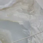 Ausziehbarer Wohnzimmertisch mit tonnenförmiger Platte aus Keramik, hergestellt in Italien – Gläser Viadurini