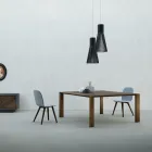 Fester Tisch mit abgeschrägter Platte aus Canaletto-Walnuss, hergestellt in Italien – Caspian Viadurini