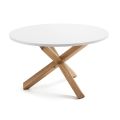 Tisch aus massiver Eiche mit natürlichem Finish und Platte aus weiß lackiertem MDF – Lola