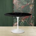 Eero Saarinen Tulip Tisch H 74 Rund aus schwarzem Marquinia Marmor Made in Italy - Scarlet