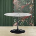 Tulpentisch Saarinen H 74 mit runder Platte aus Arabescato-Marmor Made in Italy - Scarlet