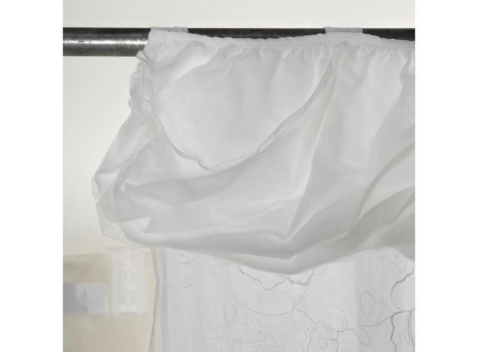 Weißer Vorhang aus Leinengaze und Organza mit eleganter Rosenstickerei – Mariarosa Viadurini
