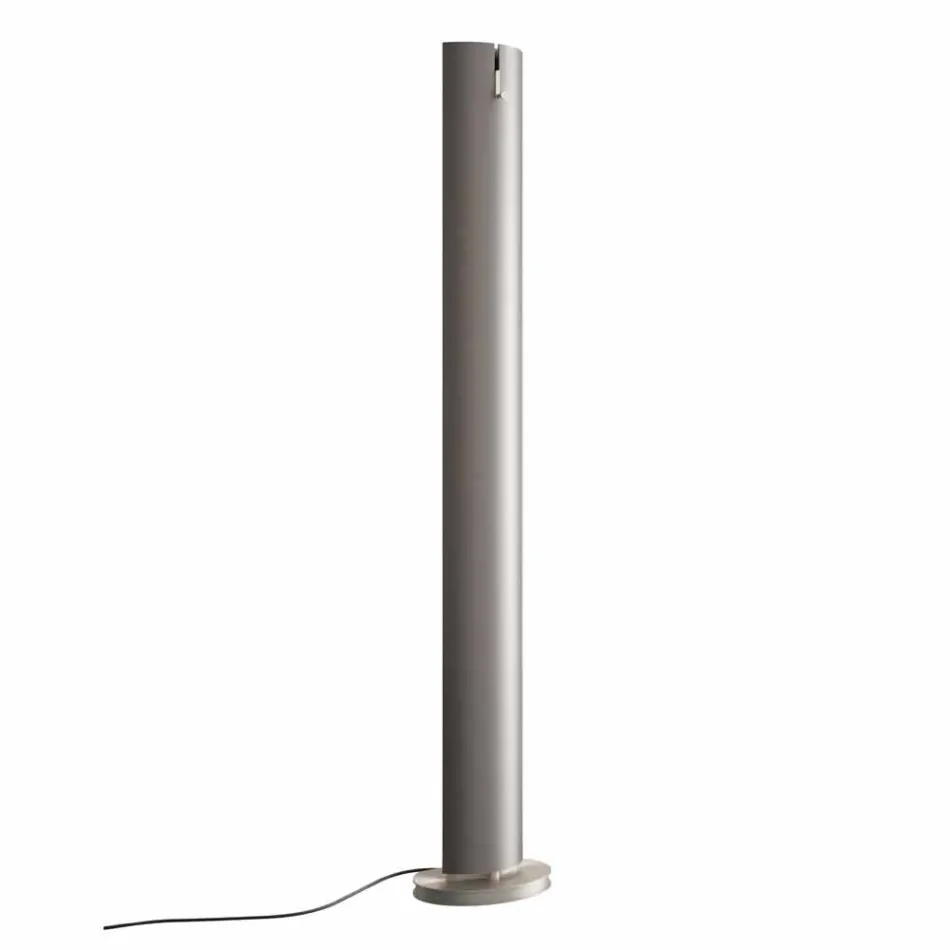 Elektrischer Bodenheizkörper mit einfacher oder doppelter LED-Ausführung bei 500 W - Stilus Viadurini