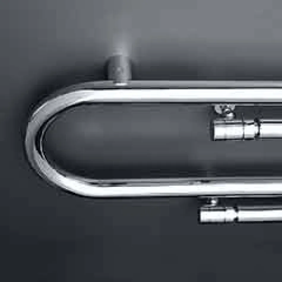 Termoarredo elektrisches Klammerdesign mit Chromoberfläche Scirocco H Viadurini