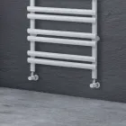 Gemischter beheizter Handtuchhalter aus Kohlenstoffstahl, hergestellt in Italien – bayerisch Viadurini