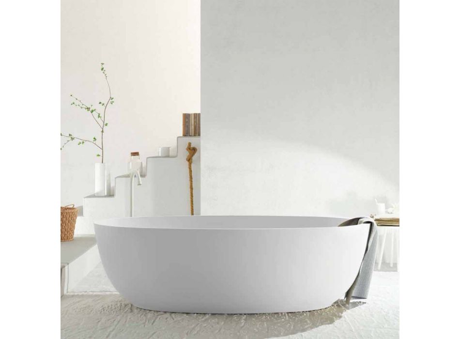 Moderne ovale freistehende Badewanne aus Monoblock in Italien, Frascati Viadurini