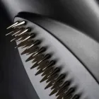 Dekorative Vase aus mattschwarzer Keramik, handgefertigt in Italien - Medina Viadurini