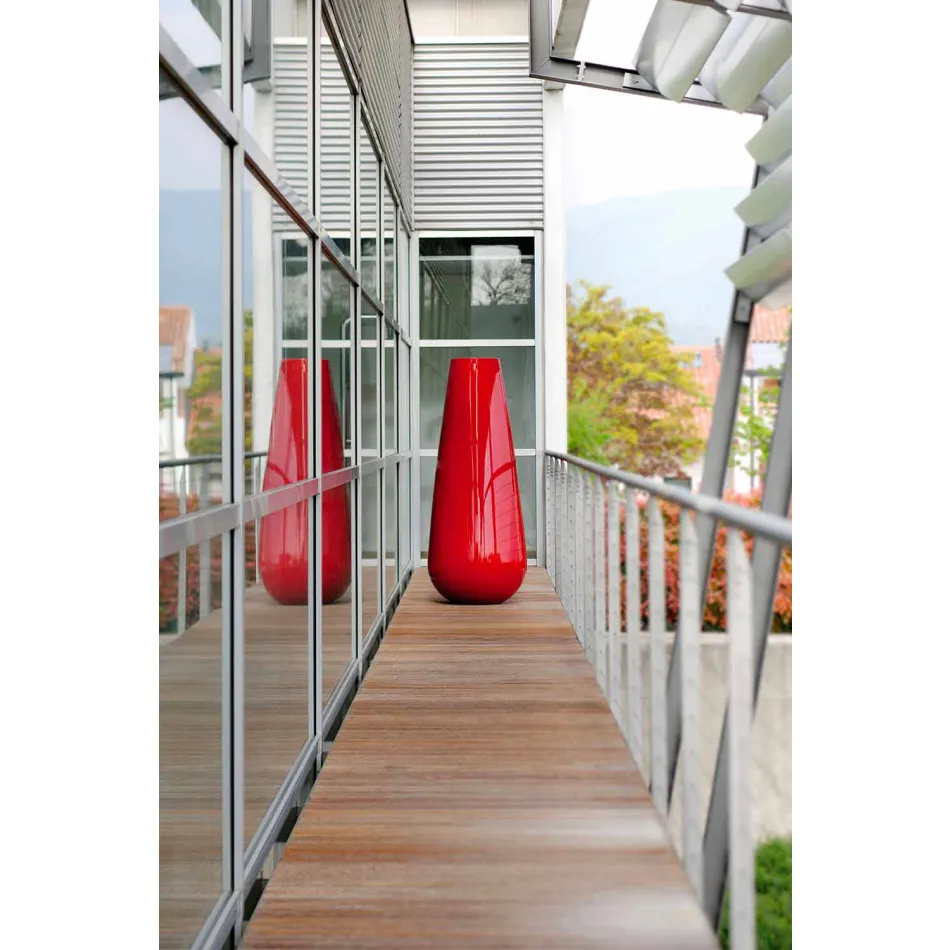 Dekorative Designvase für den Außenbereich aus Polyethylen Made in Italy - Menea Viadurini