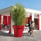 Große Außenvase aus Polyethylen, 4 Größen, Made in Italy - Emporium Viadurini