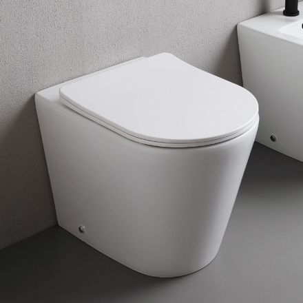 Boden-WC mit schmalem Soft-Close-Sitz aus weißer Keramik - Salice Viadurini