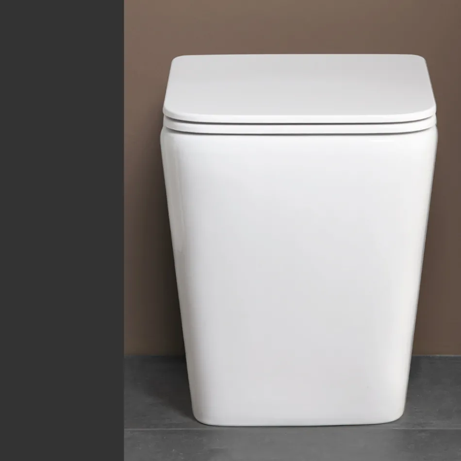 Boden-WC mit sanft schließendem Keramiksitz und modernem Design – Giunco Viadurini