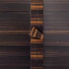 Design Vitrin aus Massivholz mit 2 Türen in Italien hergestellt  Viadurini